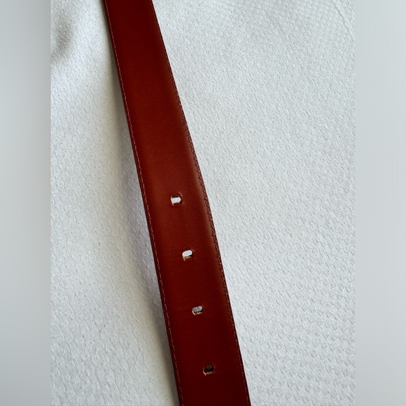 Firm price🔥LV womens Belt (110 or 44 size) - Picture 10 of 17